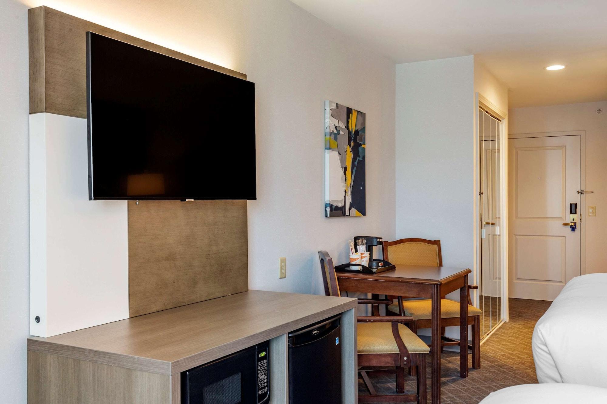 Comfort Inn & Suites East Greenbush - Albany Zewnętrze zdjęcie