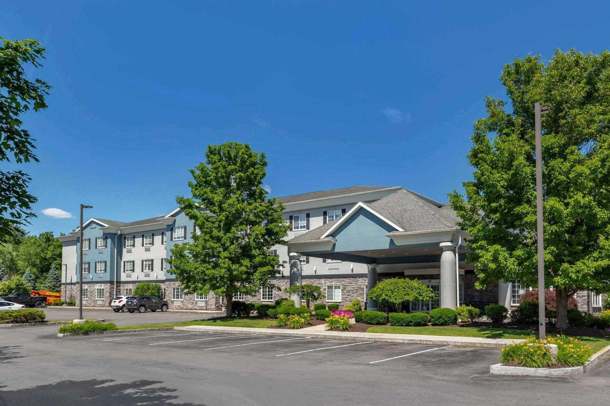 Comfort Inn & Suites East Greenbush - Albany Zewnętrze zdjęcie