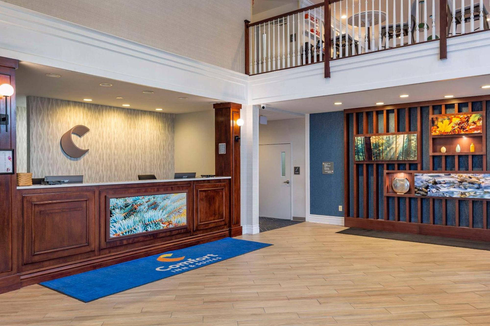 Comfort Inn & Suites East Greenbush - Albany Zewnętrze zdjęcie